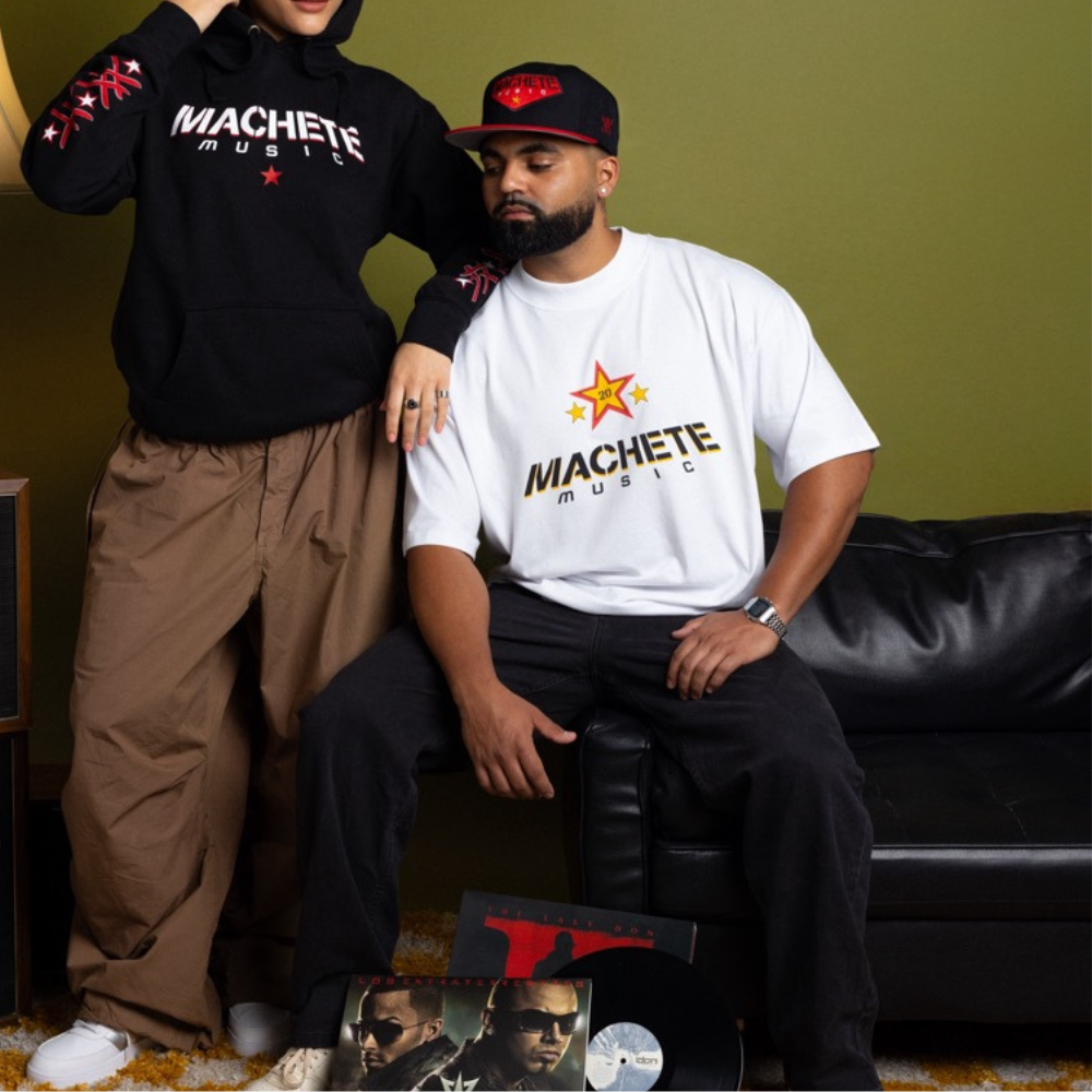Machete 20th Anniversary Oversized White Tee model preview 1