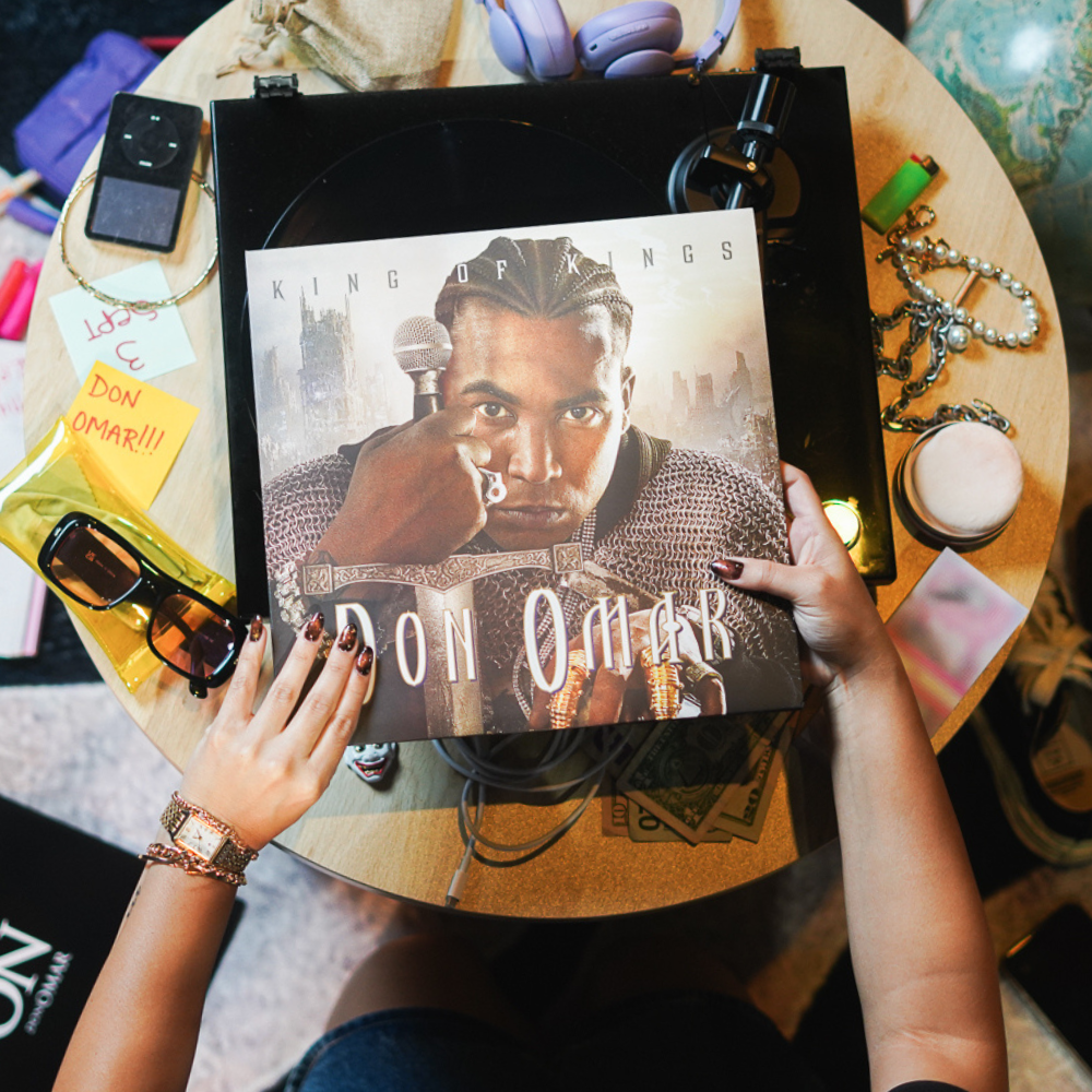 King of Kings 2LP Vinyl Lifestyle